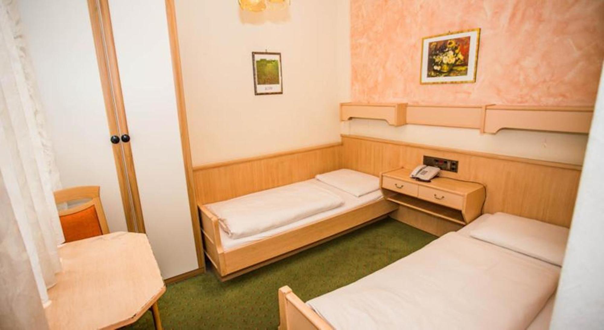 Hotel Hadrigan Відень Екстер'єр фото